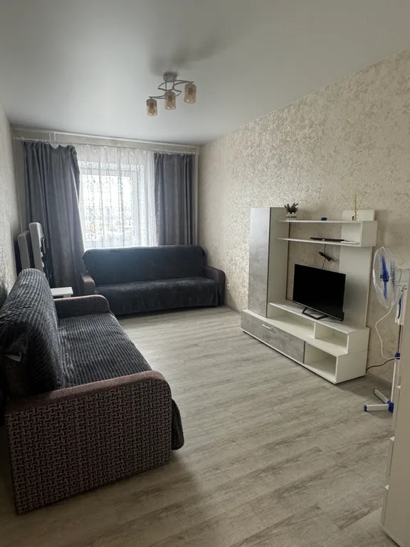 1-комнатная Квартира — аренда посуточно в Искитим