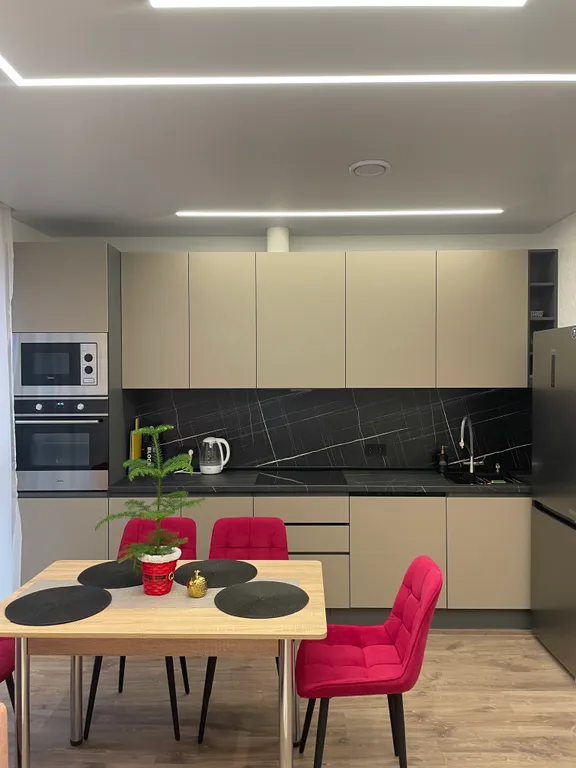 Новая евротрешка в Минск Мире