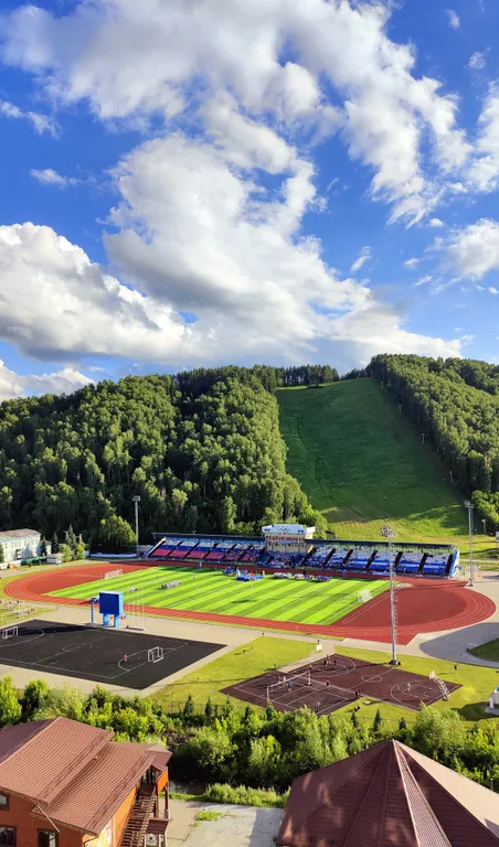 Апарт-отель с панорамным видом на горы и город