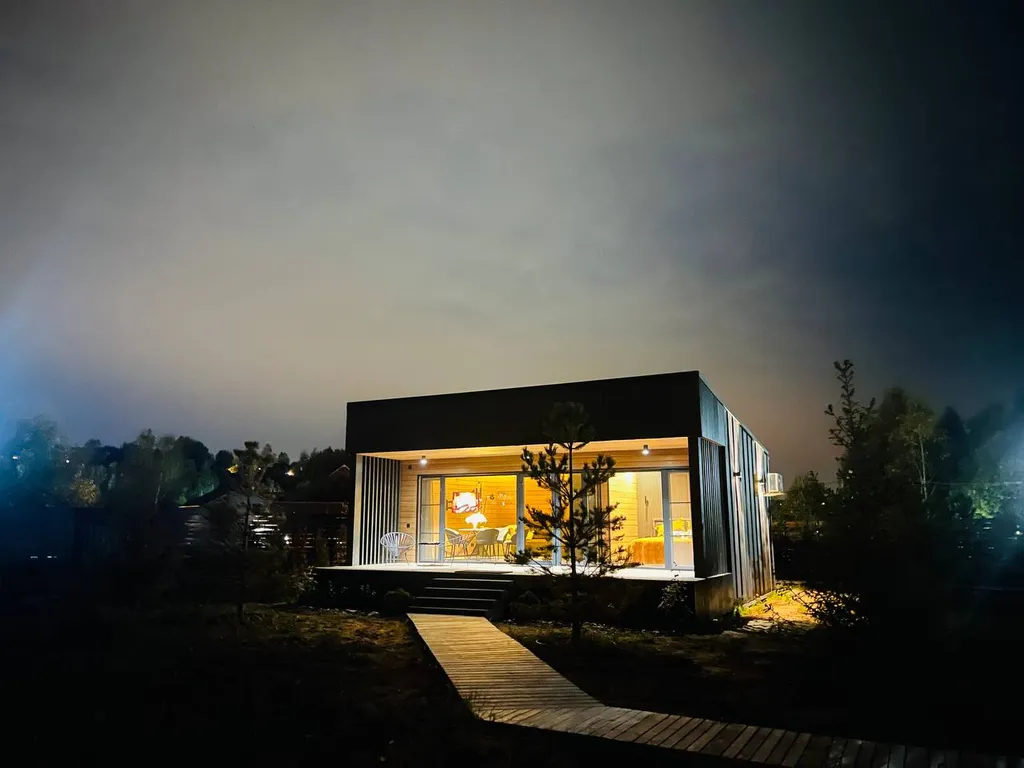 Дом на озере