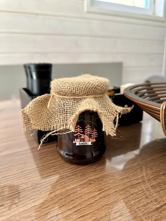 Коттедж Коттедж Уютный барнхаус с большими панорамными окнами — Архыз