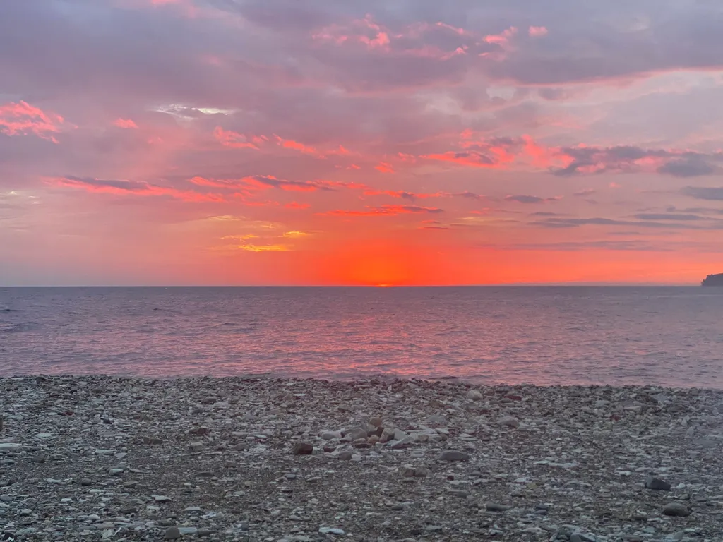 Апартамент с собственным пляжем