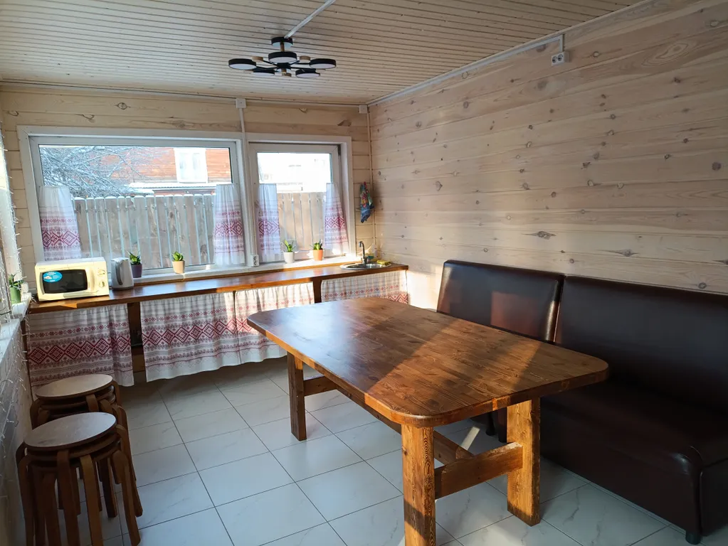 Медовый дом с баней и теплой купелью