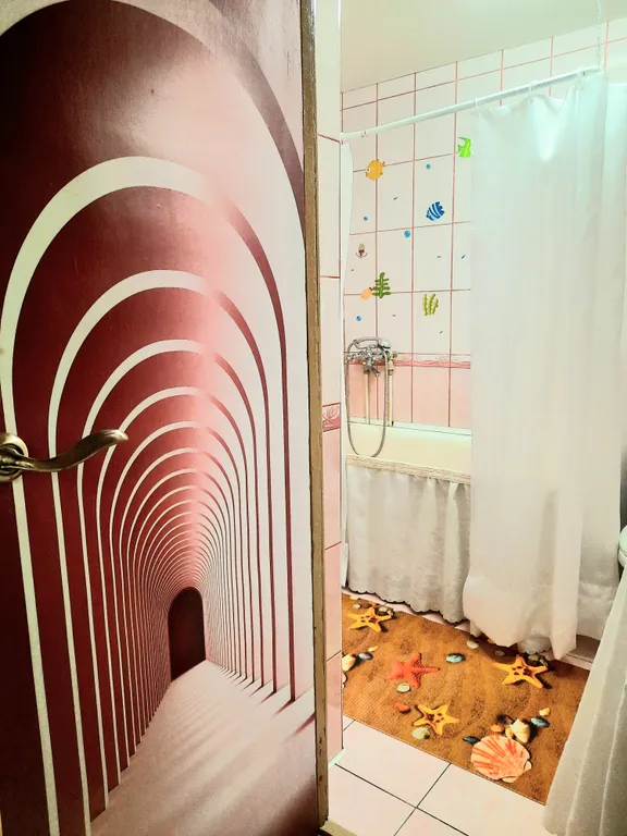 Квартира в одноэтажном доме, в центре