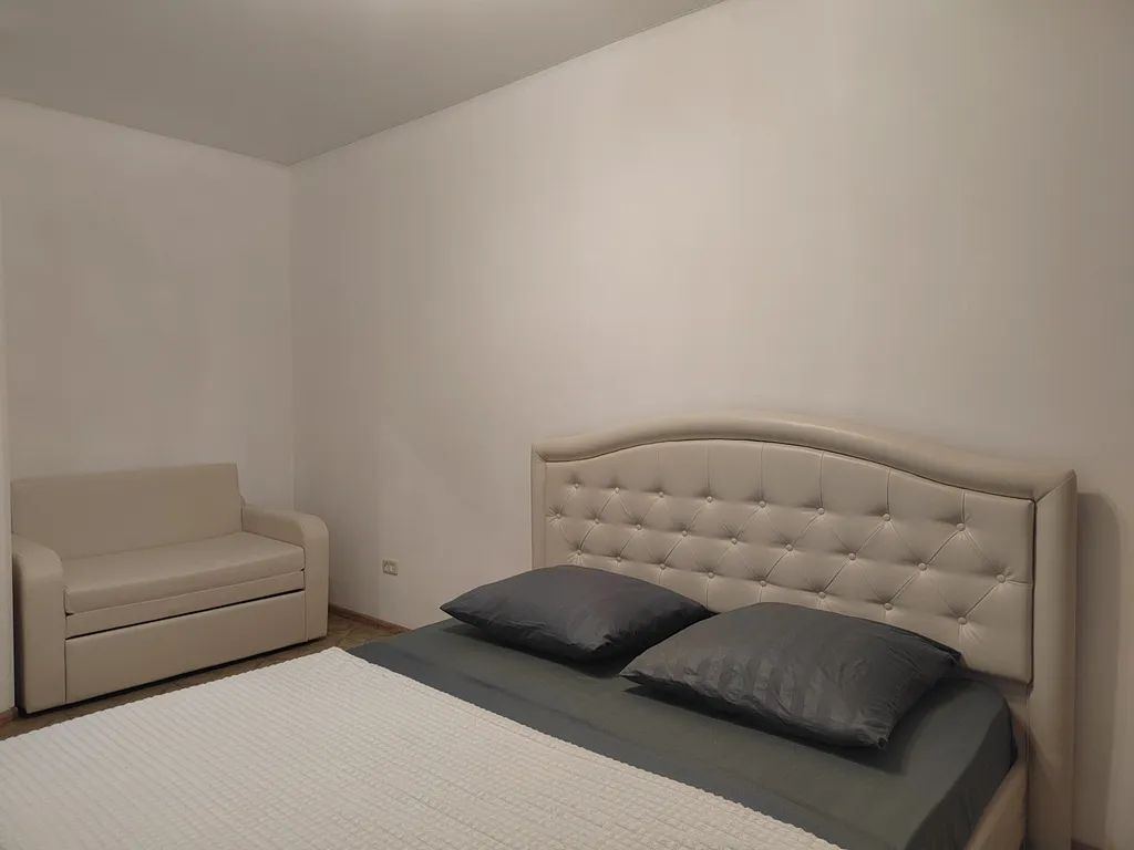 Знсрент Бунина 6 петровский