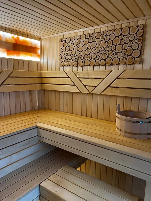 Уютный коттедж БарнХаус с сауной (включена) и сибирским чаном