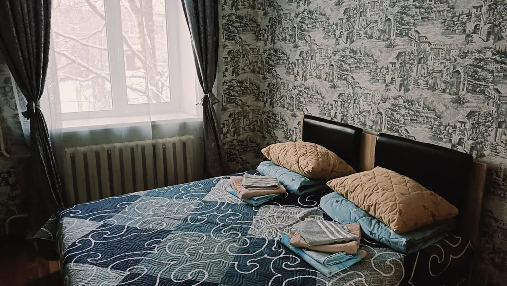 Просторная квартира в центре города — аренда посуточно в Валдай