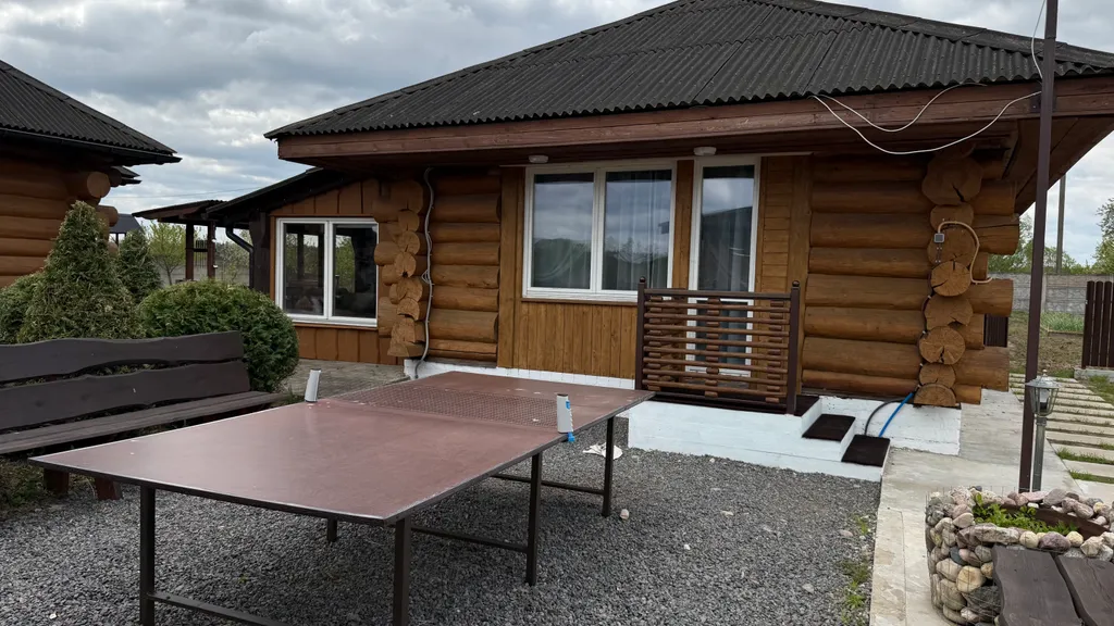 Домик у реки