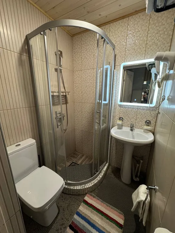 Квартира Квартира Грин Стандарт двухместный с балконом с одной кроватью — Архыз