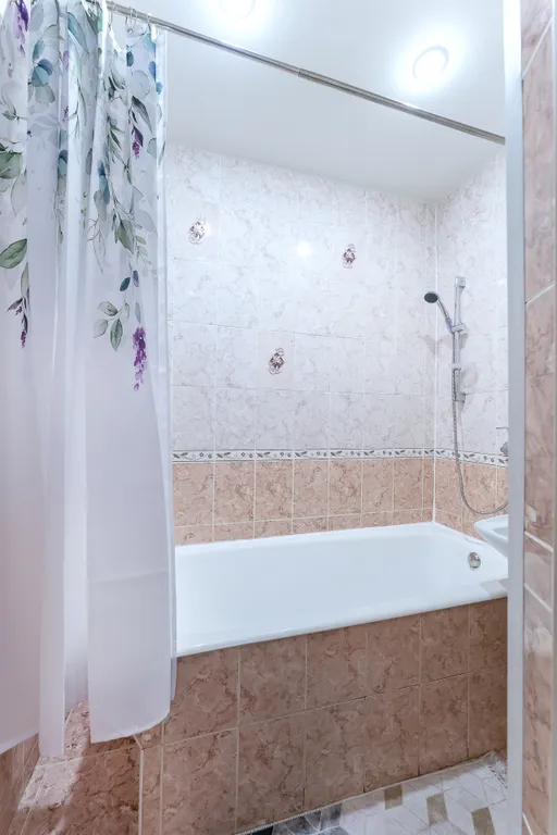 Квартира Квартира Двухкомнатная 60м2 центре — Сочи