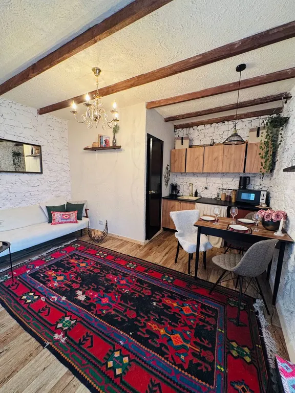 Уютный дом в горах