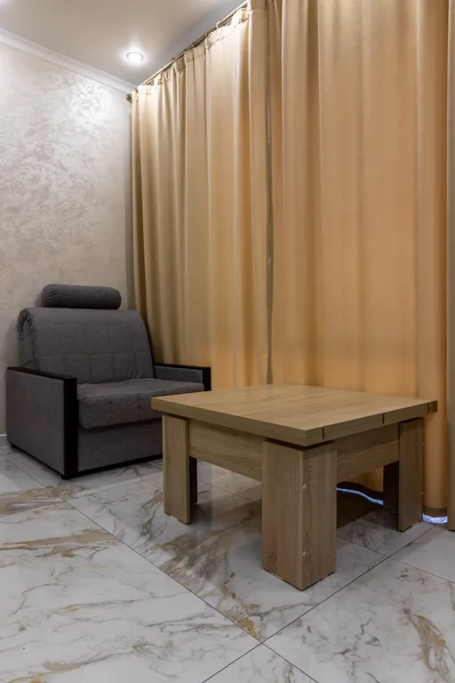 Двухкомнатная апартаменты   с теплым бассейном  у моря.