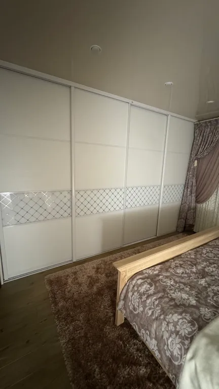 4-комнатный Дом