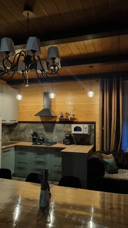 Новый дом с финской сауной, террасой и видом на гору Змейка