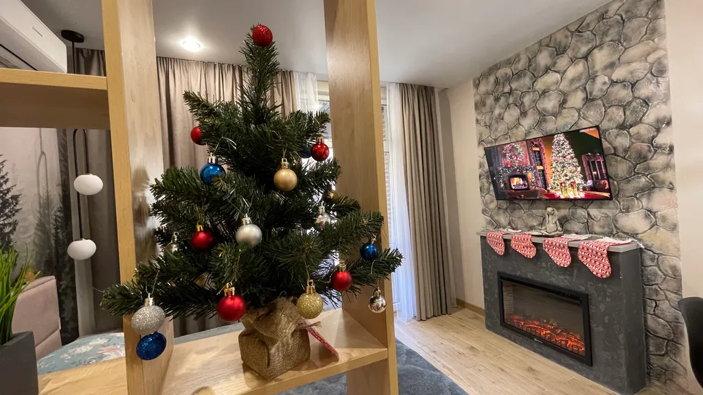 Дизайнерская видовая квартира с террасой и камином