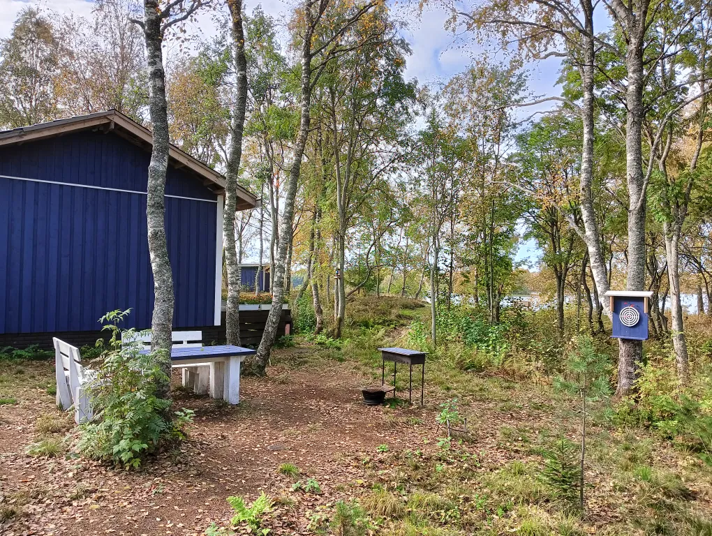 Дом на берегу озера