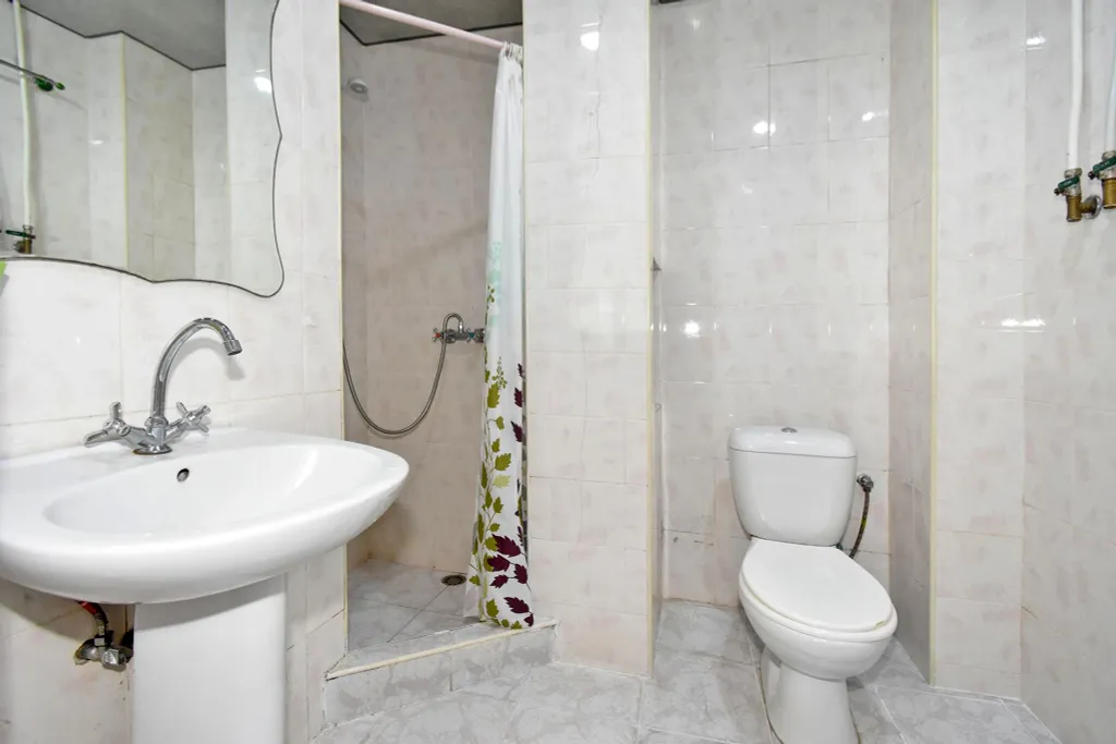 Apartment in Saryan street