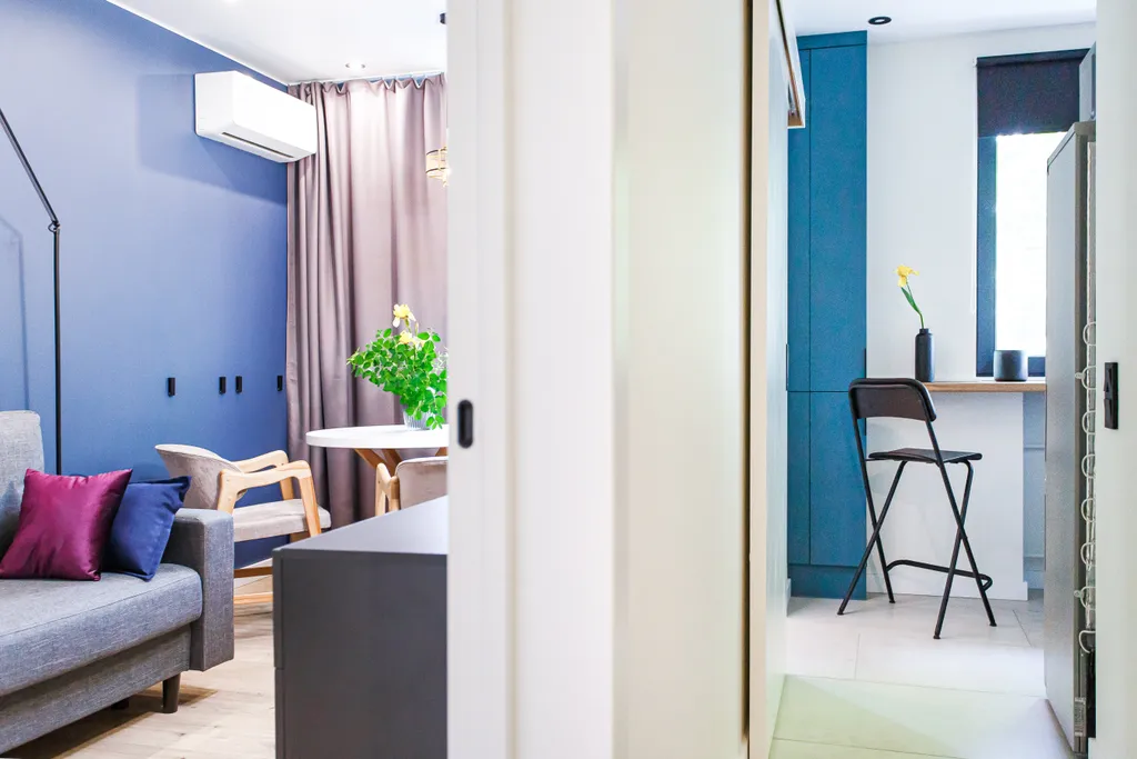 Двухкомнатная квартира на набережной в центре Великого Новгорода