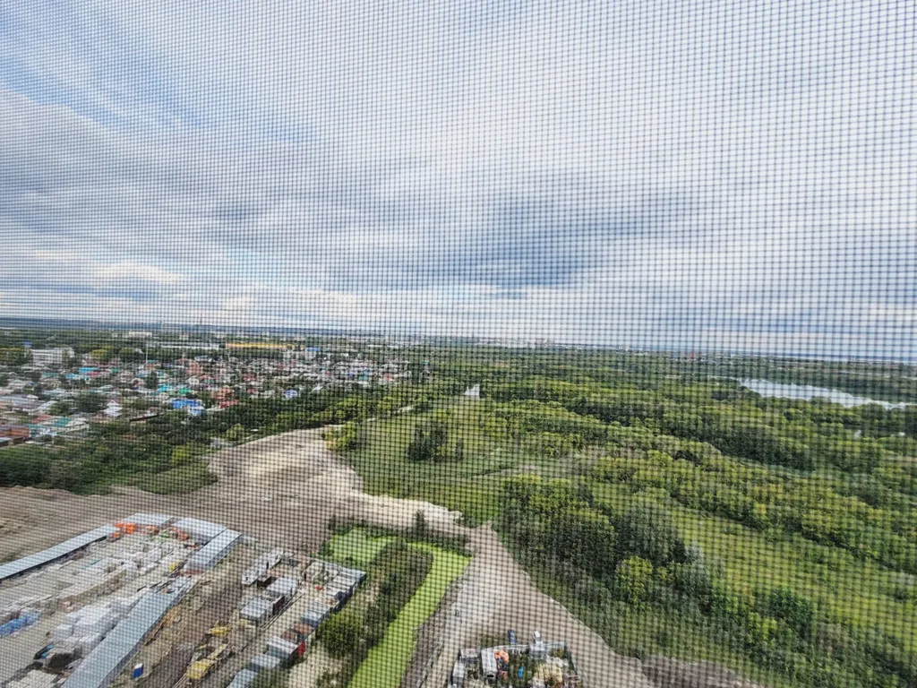 Уютная студия у парка молодежный с видом на реку