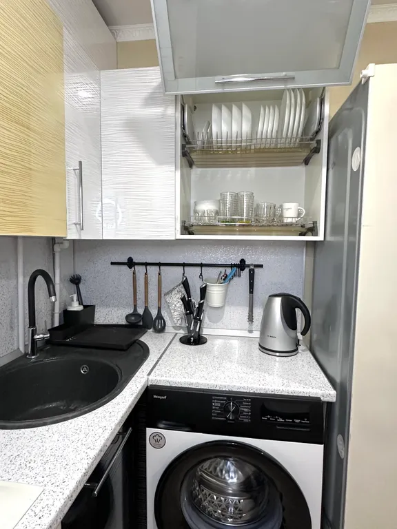 Квартира Светлая, уютная 2-я квартира — Лабинск