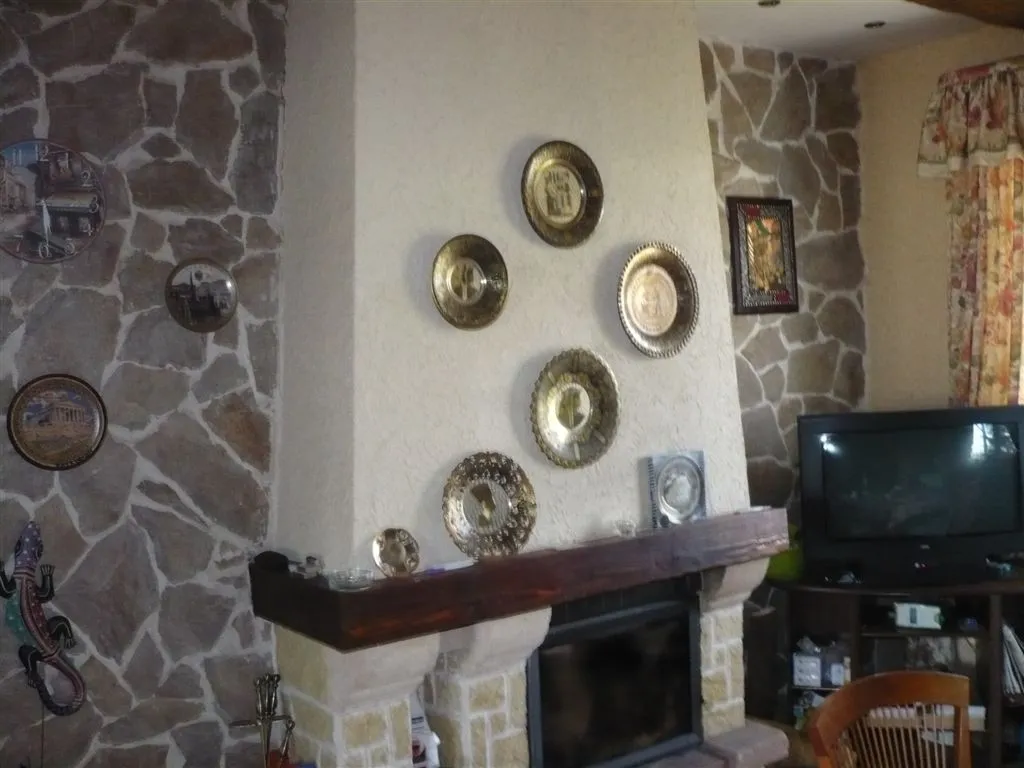 Коттедж Коттедж со своими водоемами и рыбалкой — Шаховская