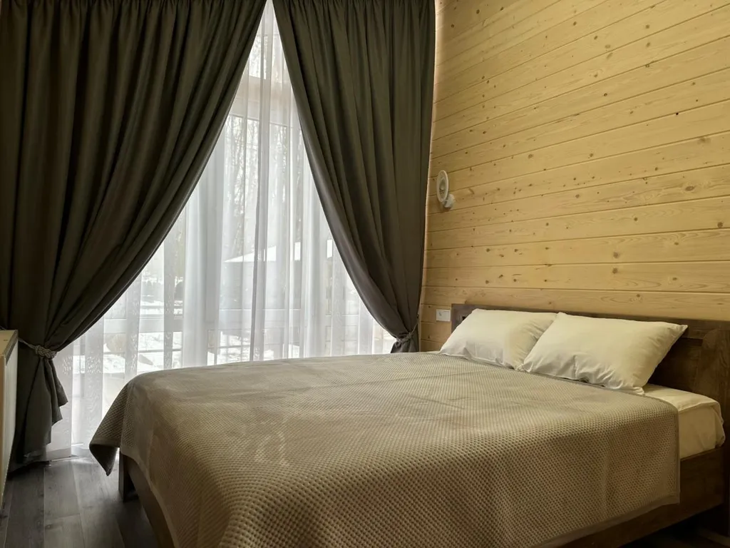 Коттедж Коттедж с видом на лес и горы — Архыз