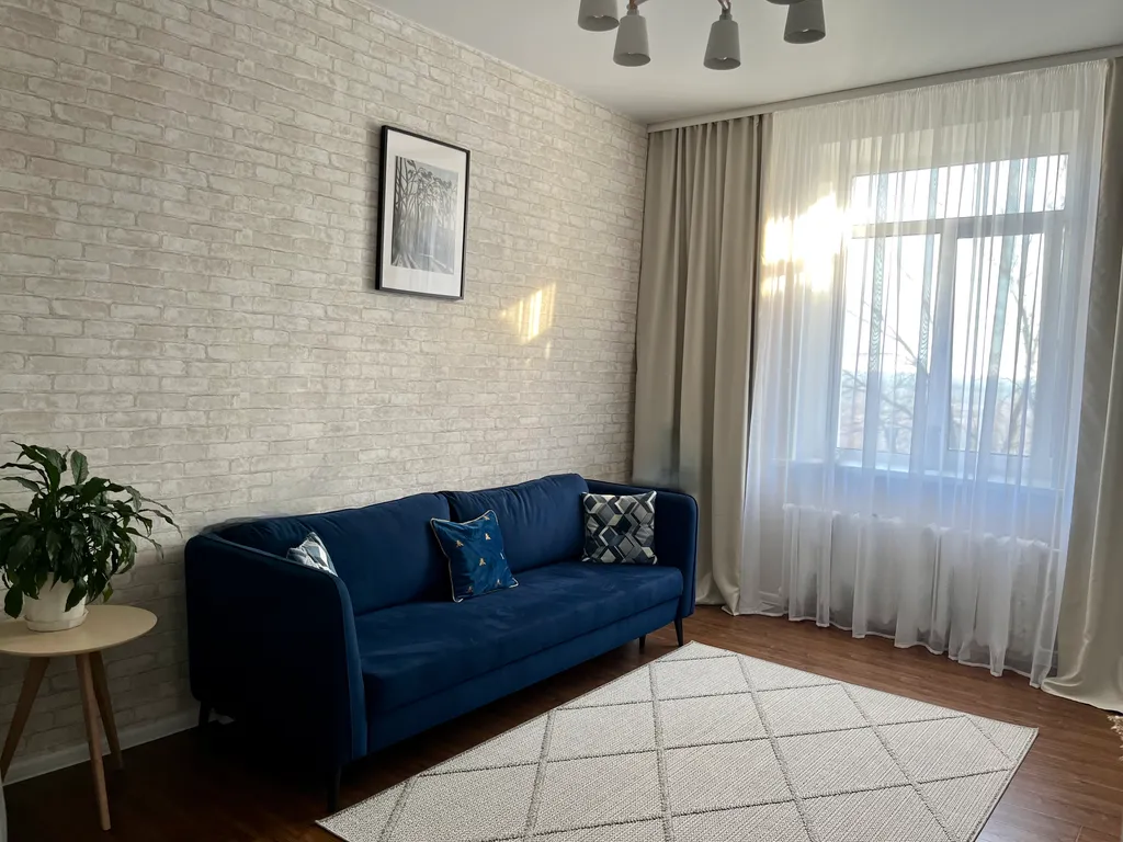 Уютная квартира у вокзала со своей парковкой