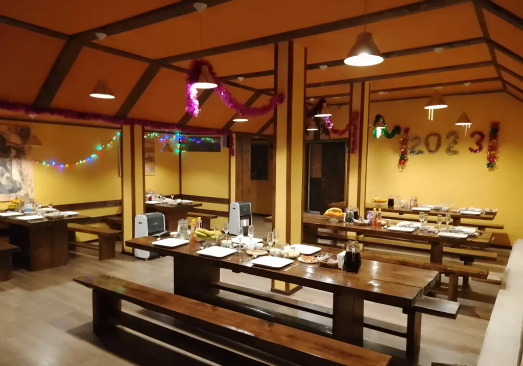 Люкс  двухэтажный с двумя спальнями и  терассой