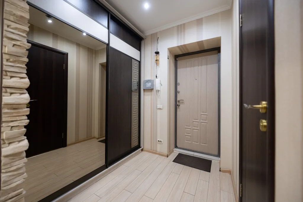 Большая квартира 70 кВ м в центре