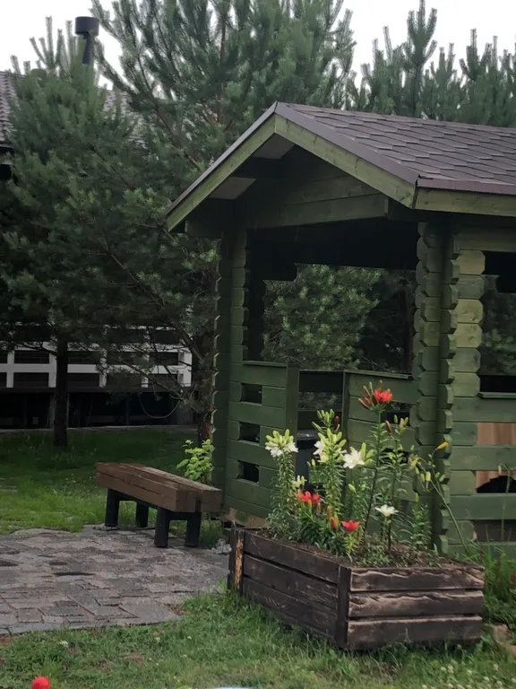 Коттедж Уютный дом с камином и сауной у озера — Ларионово