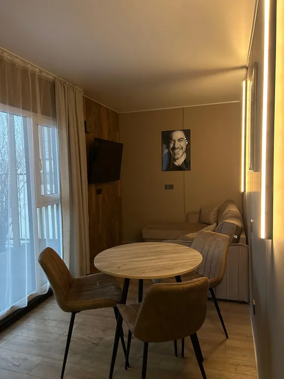 Стильный дом из морского контейнера