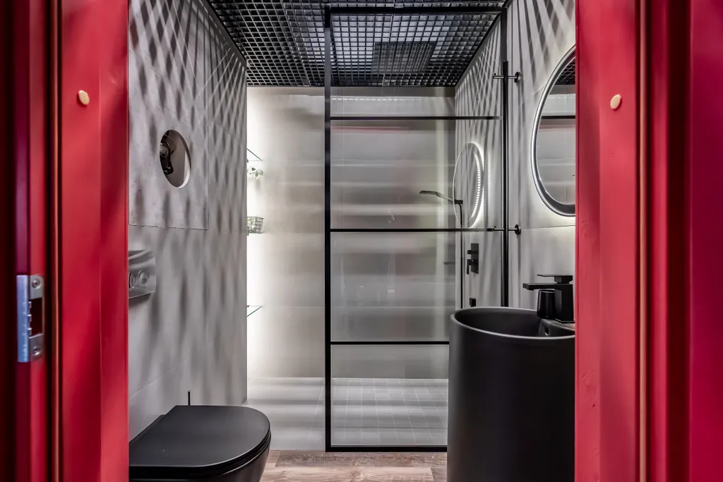 Охта Сьют Лофт 24