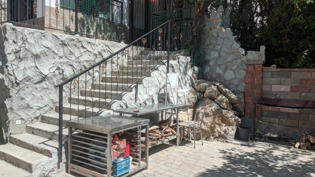 Квартира с балконом, Видом на водопад Учан-су и виноградники