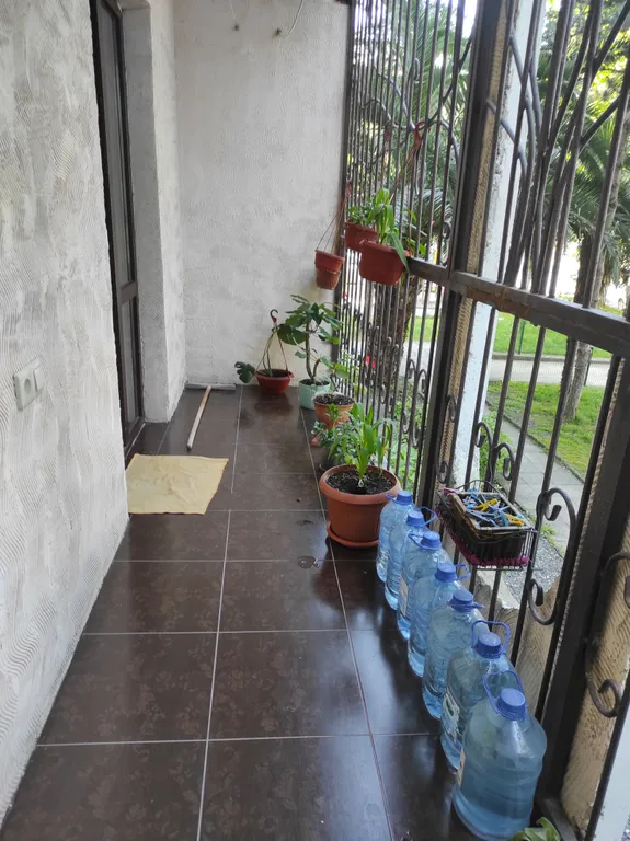 Уютная 3  квартира под ключ в центре Сухума