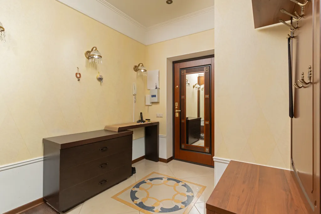 Большая квартира у моря