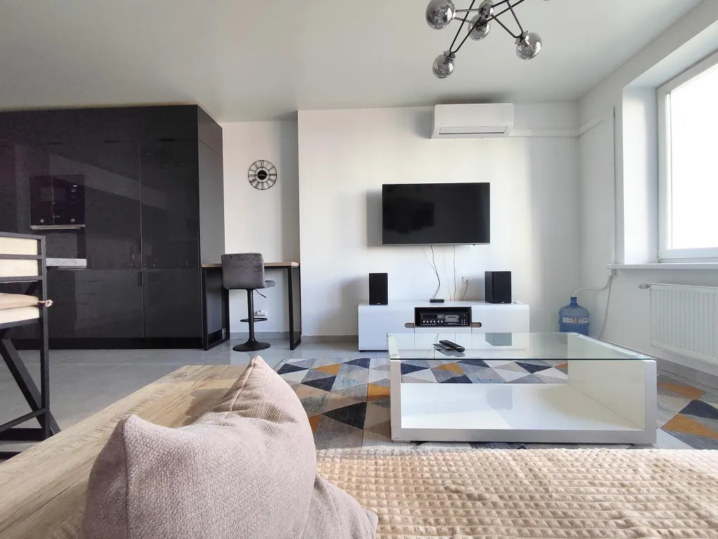 Уютная квартира рядом с метро, 3 отдельные спальни