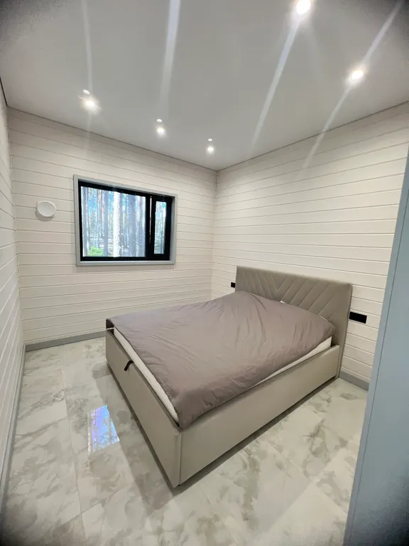 Дом LightHous на берегу озера