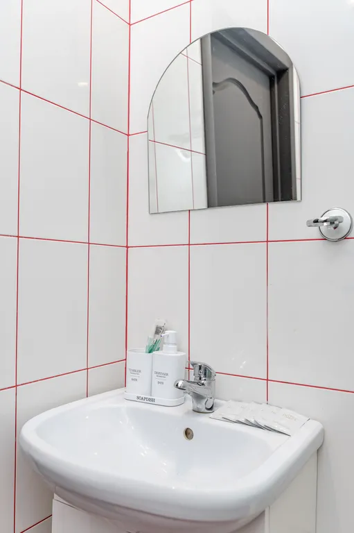 Квартира Квартира Уютная студия с проектором, без окна — Москва