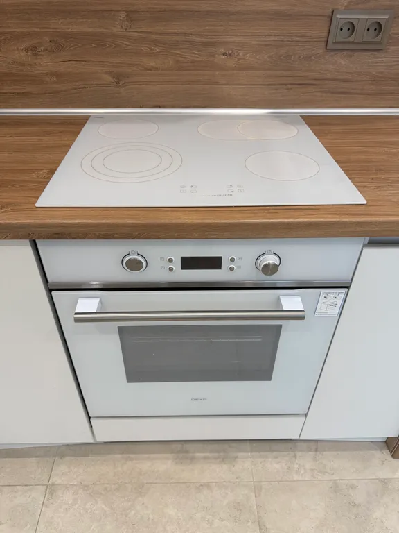 Апартаменты с видом на Русский мост