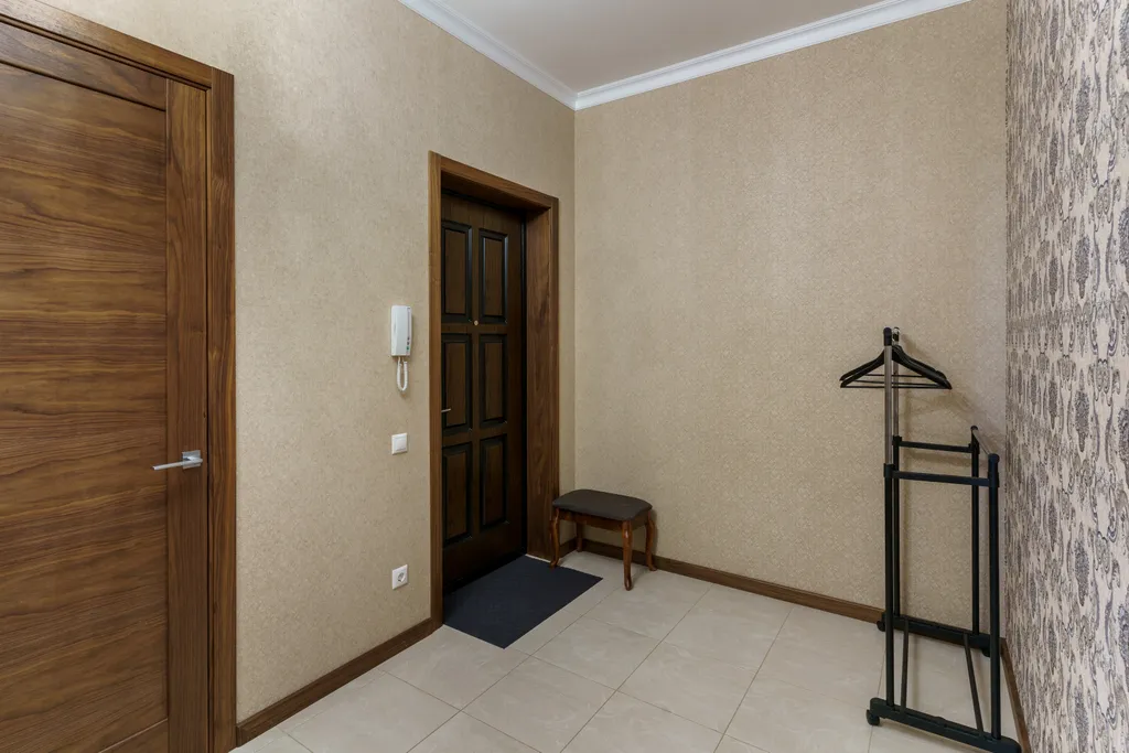 Трёхкомнатные апартаменты с сауной в центре