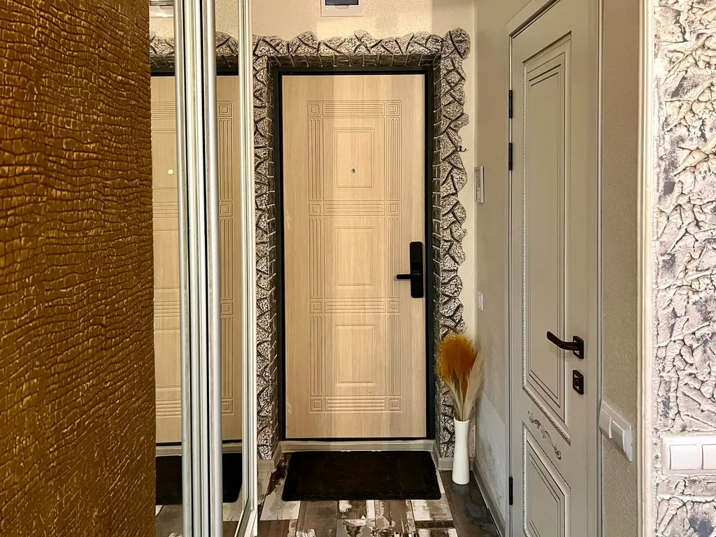 Квартира Квартира Стильная и сочная студия в ЖК Сорренто Парк — Сириус