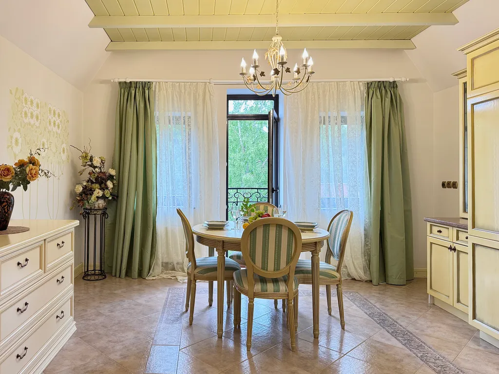 Квартира 3-к квартира в Светлогорске возле Тихого озера — Светлогорск