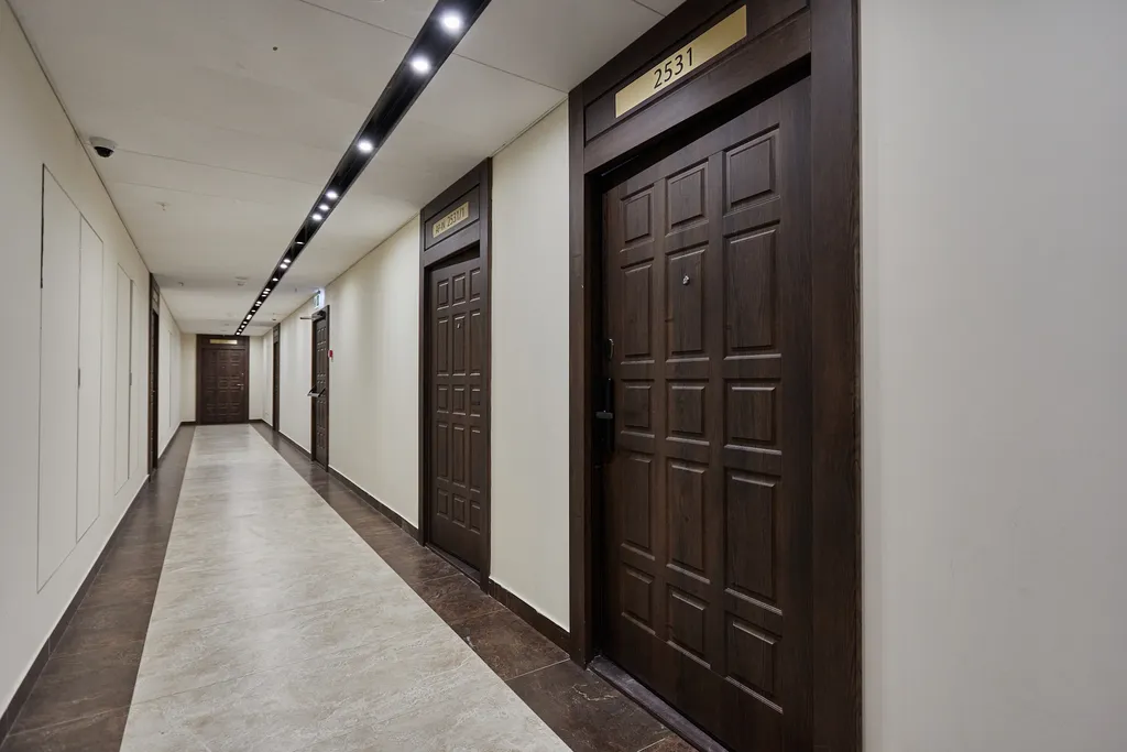 Квартира Квартира Дизайнерский лофт для двоих с ванной у окна и панорамным видом — Москва