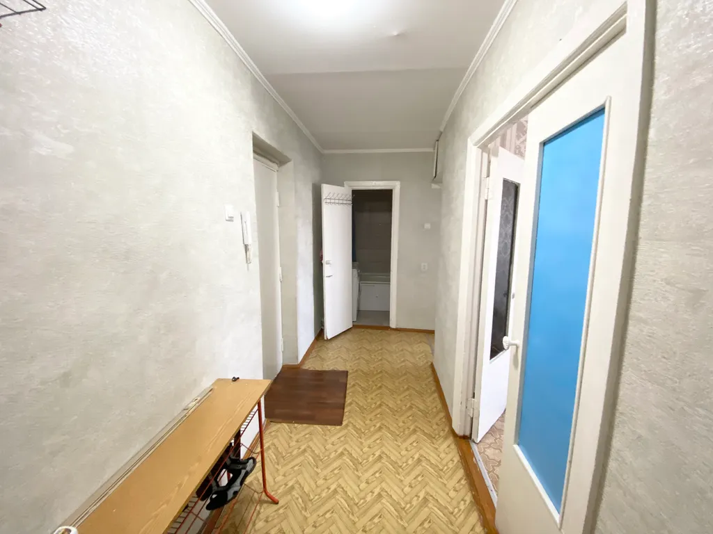 Квартира Уютная двухкомнатная квартира в Нефтяниках — Омск