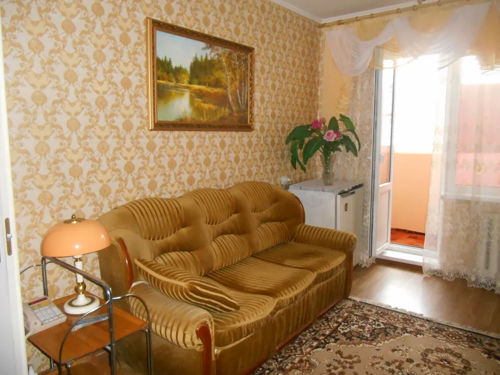 Квартира Комната в центре с евроремонтом — аренда посуточно в Калининград