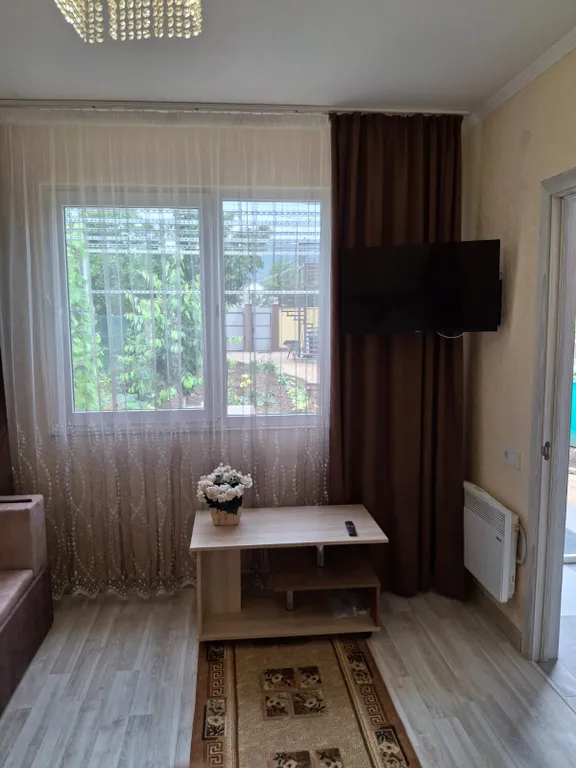 Уютный уголок среди леса, гор и чистого воздуха