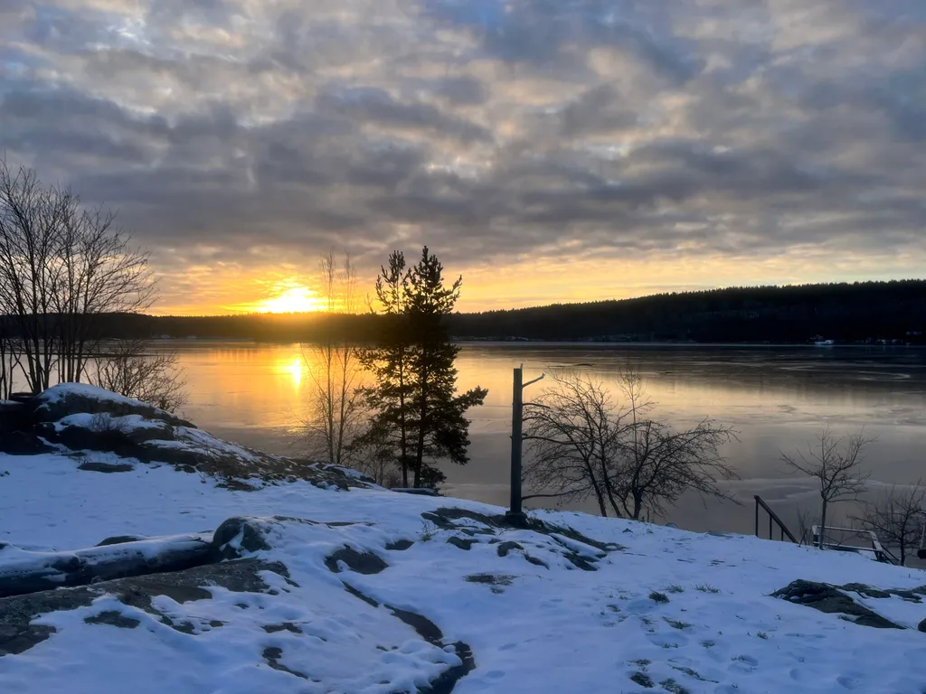 Гостевой дом на берегу озера