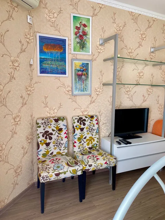 Уютная современная квартира в центре города