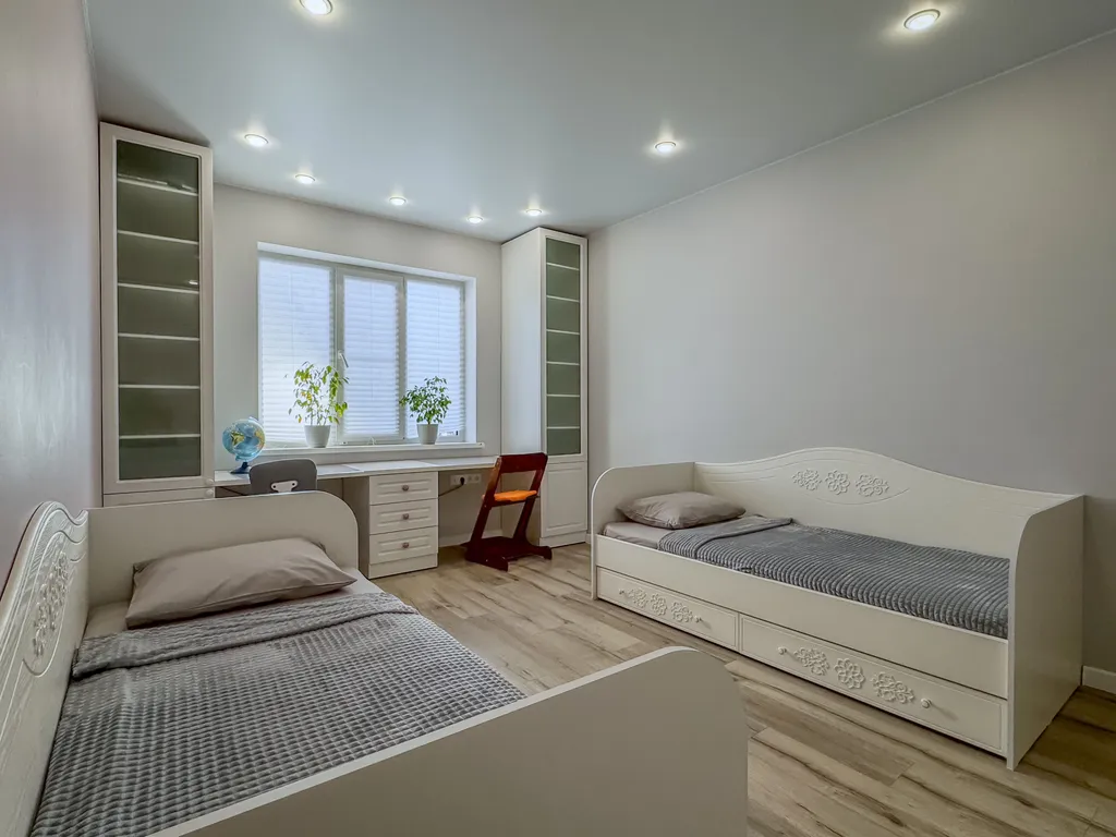 Квартира в центре - удобные кровати и рабочие зоны