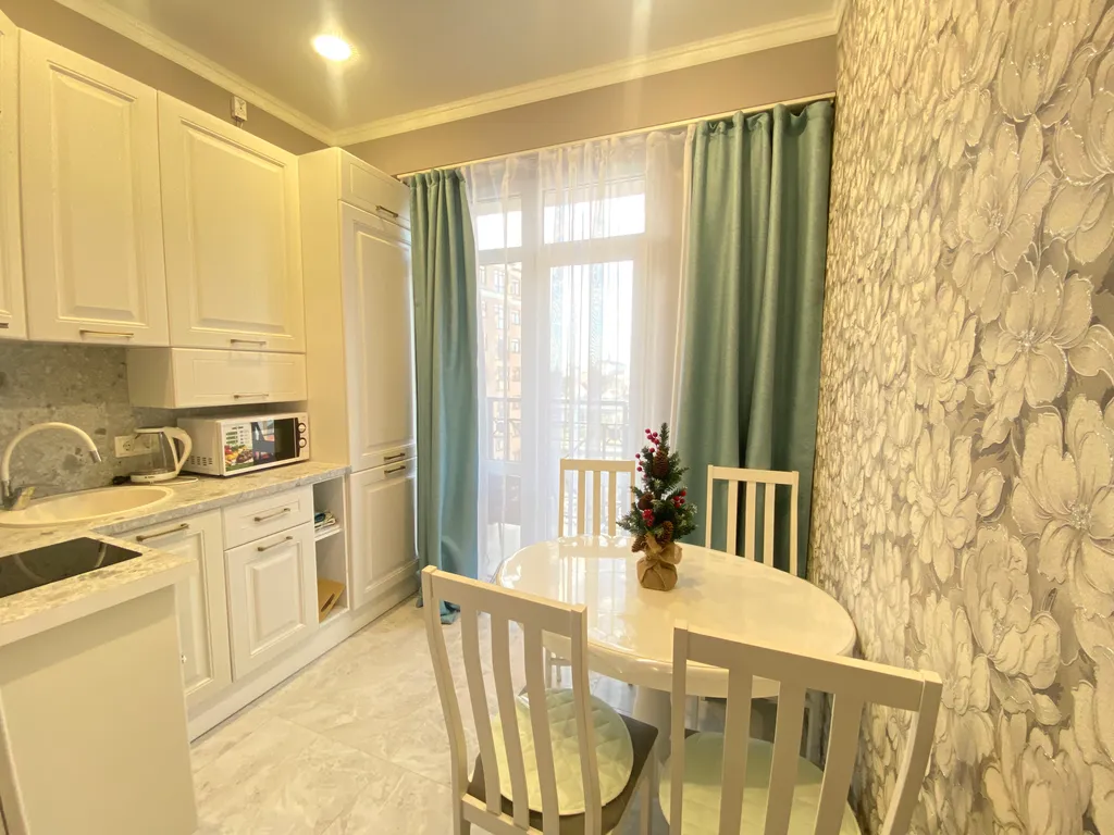 Квартира Апартаменты SochiHome с балконом — Сочи